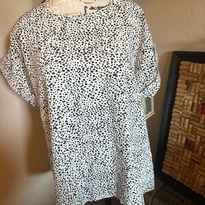 Black and white blouse